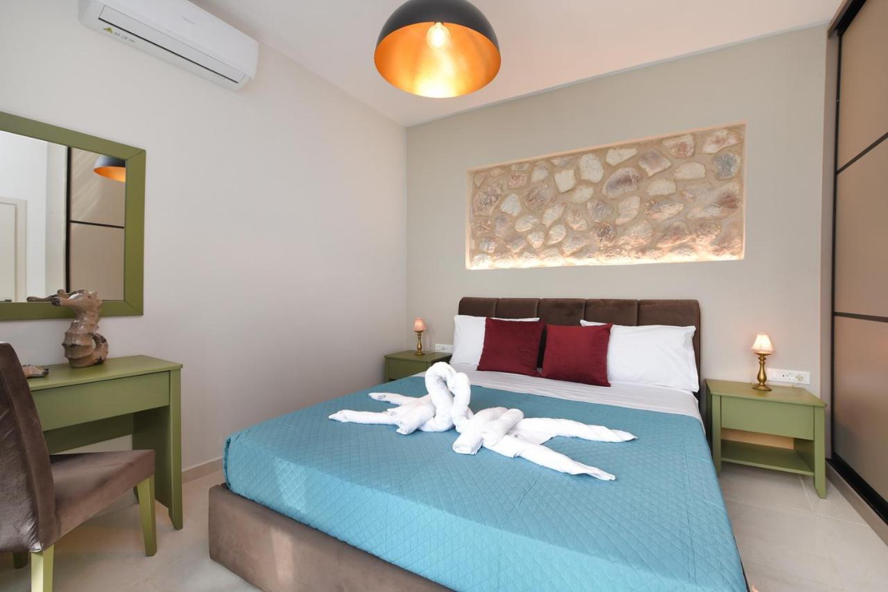 Syrene Luxury Suites Ermoupoli Ngoại thất bức ảnh