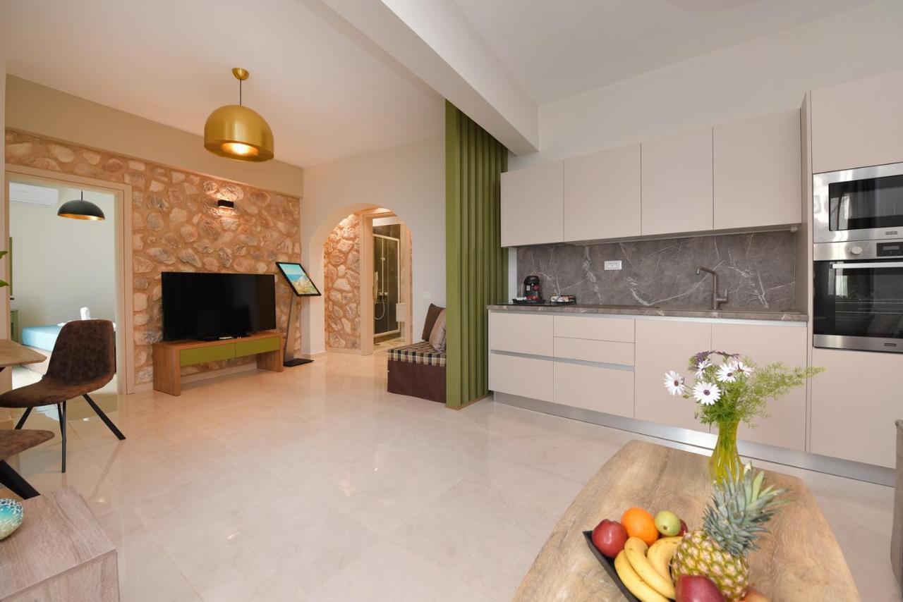 Syrene Luxury Suites Ermoupoli Ngoại thất bức ảnh