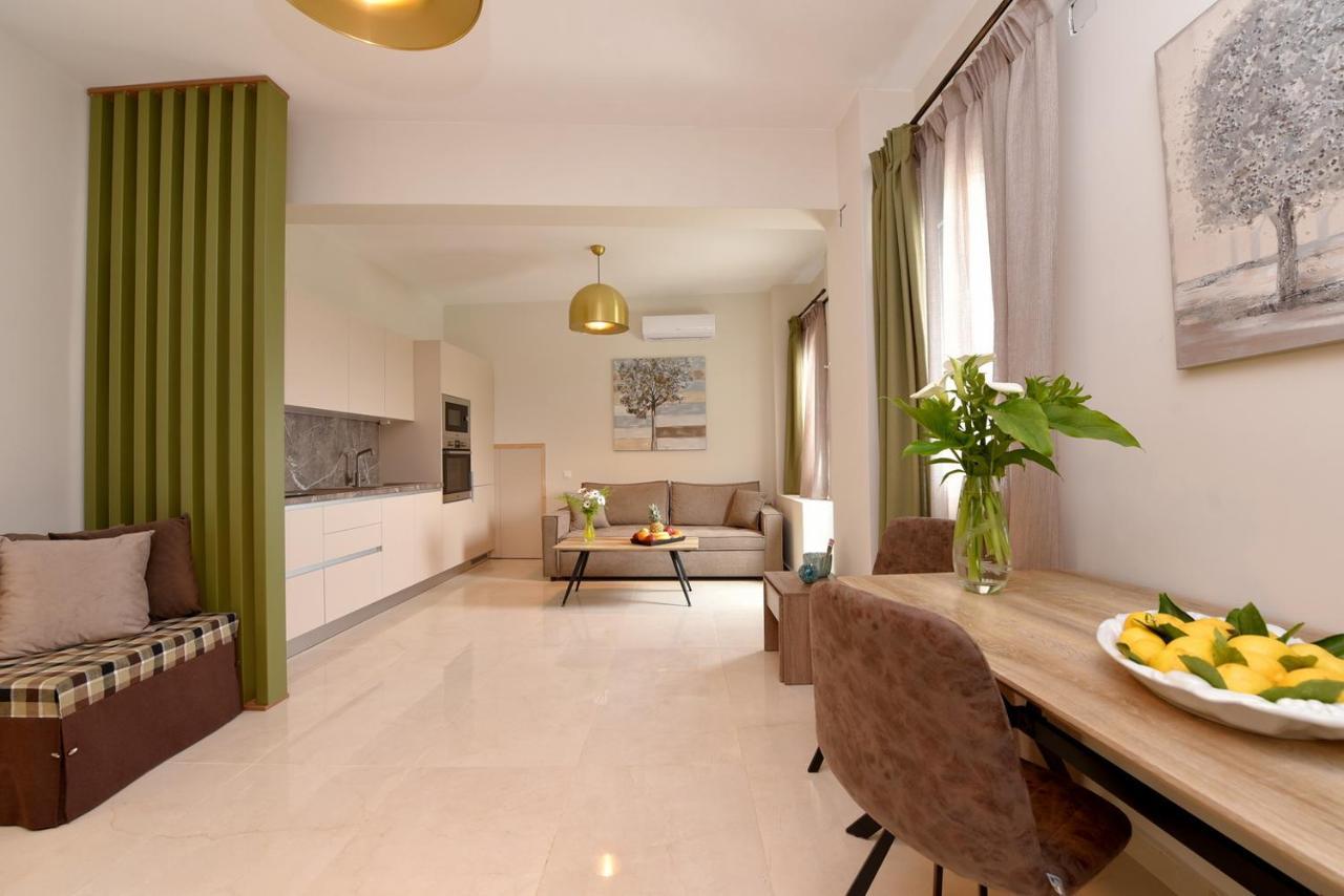 Syrene Luxury Suites Ermoupoli Ngoại thất bức ảnh